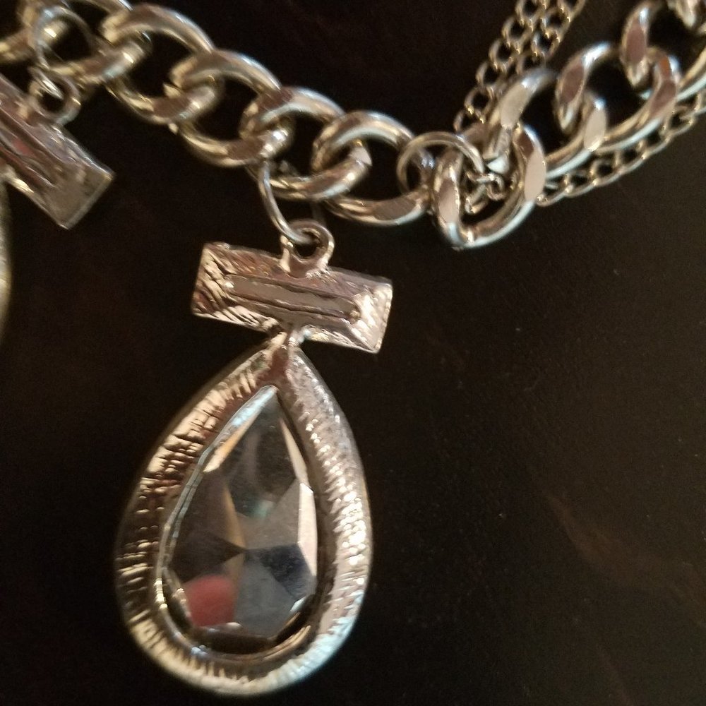 necklace - Picture 4 of 4